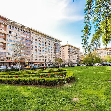 Park Downtown Апартаменти